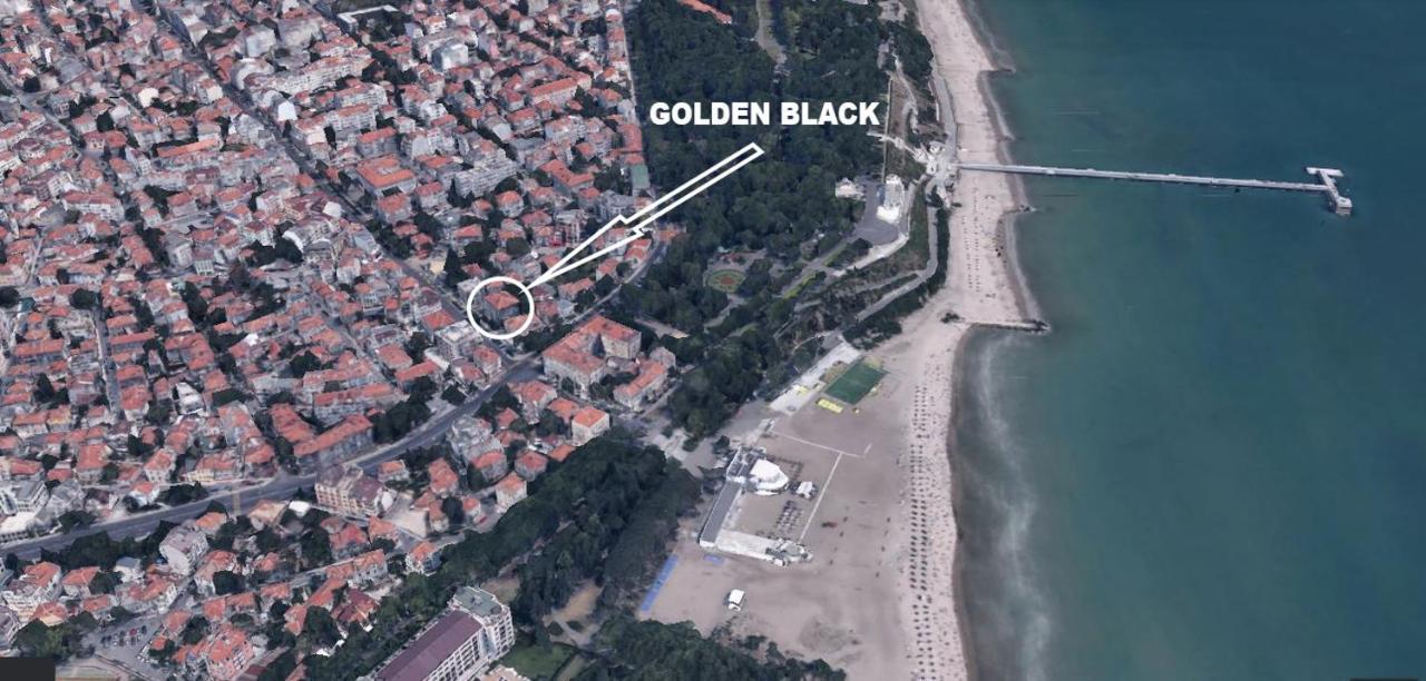 Golden Black ブルガス エクステリア 写真
